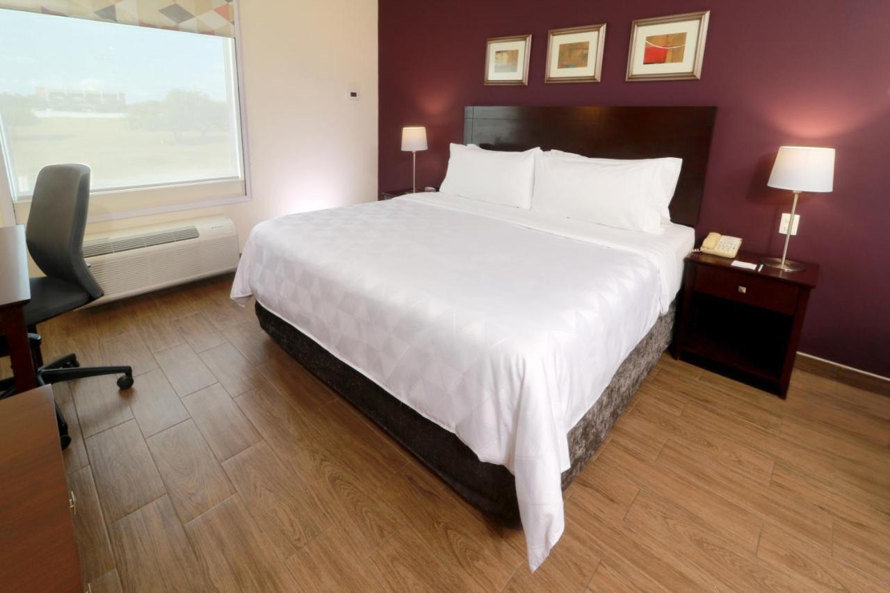 Holiday Inn Reynosa Industrial Poniente By Ihg Esterno foto